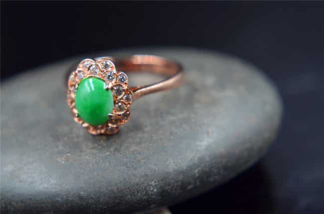 jadeite green gemstone ring
