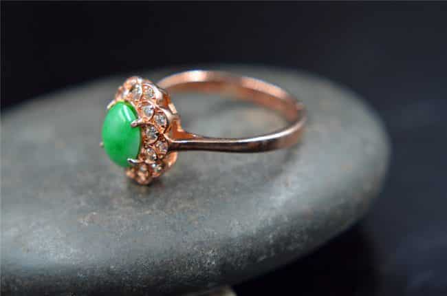 jadeite green gemstone ring