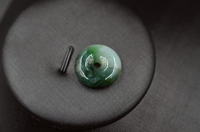 peace buckle jade pendant