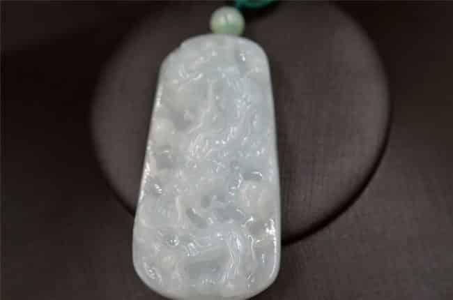 Light blue jade dragon pendant necklace