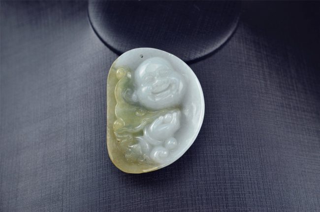 Yellow Jade Buddha pendant necklace 03072015