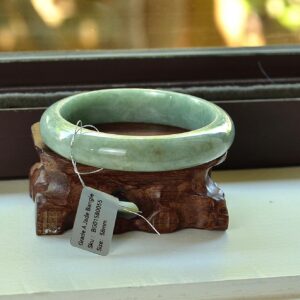 Authentic Natural Jade Bangle Green bracelet 58mm BG01580055