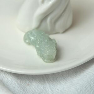 Chinese Pixiu Jadeite Jade with certificate, statue, natural jade necklace jewelry PTJ00000008