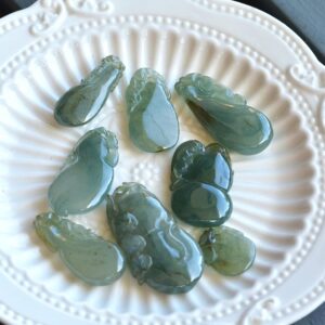 Natural Jadeite Carved Pendants Handmade Jewelry JPT00000031