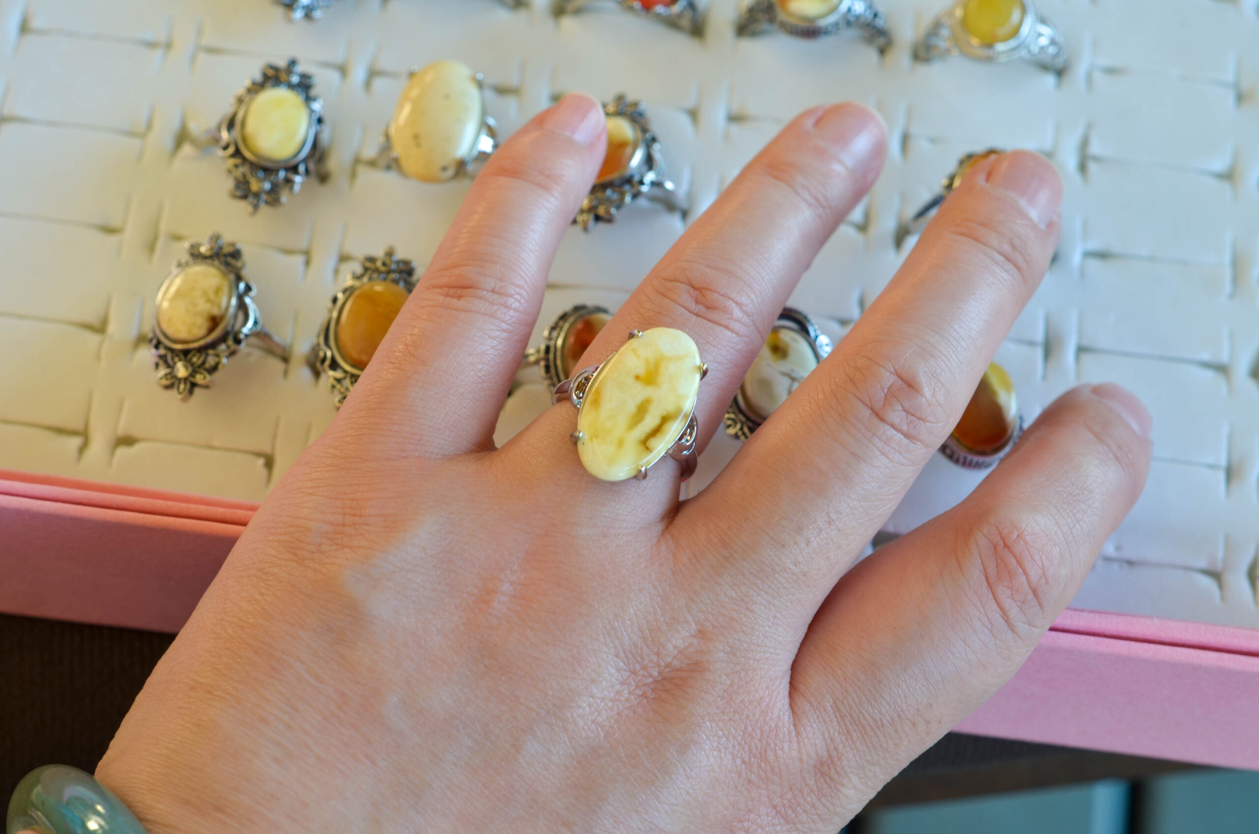 Natural amber ring with an open back, silver-plated vintage style AMBER011 - Image 5