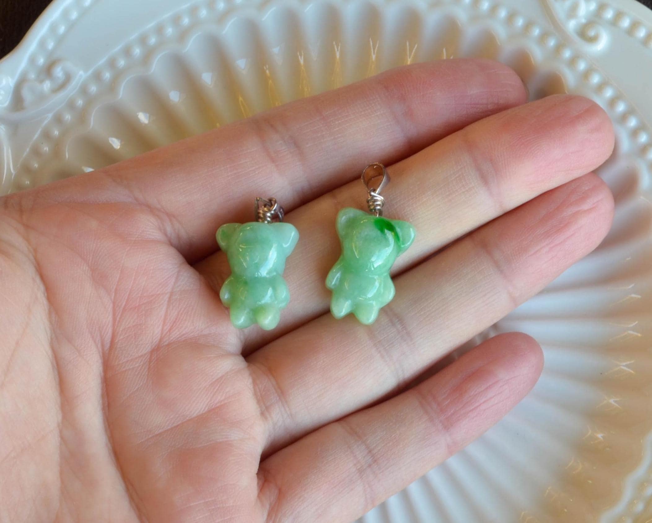 Cute Jade Animal Charms for Kids Little Pig & Teddy Bear Carvings JPT00113