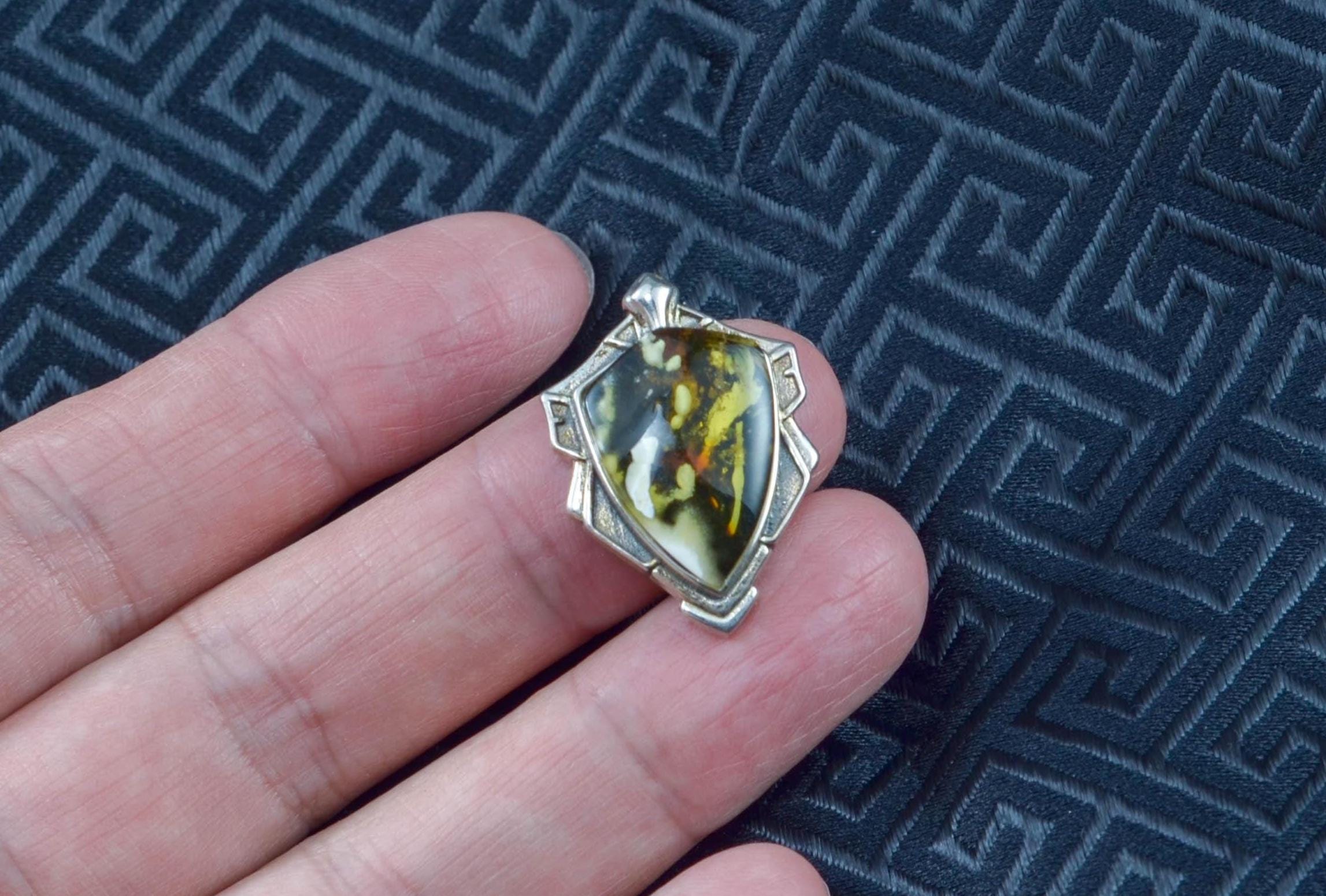 Untreated Scenic Amber Artisan Jewelry Pendant - Image 5