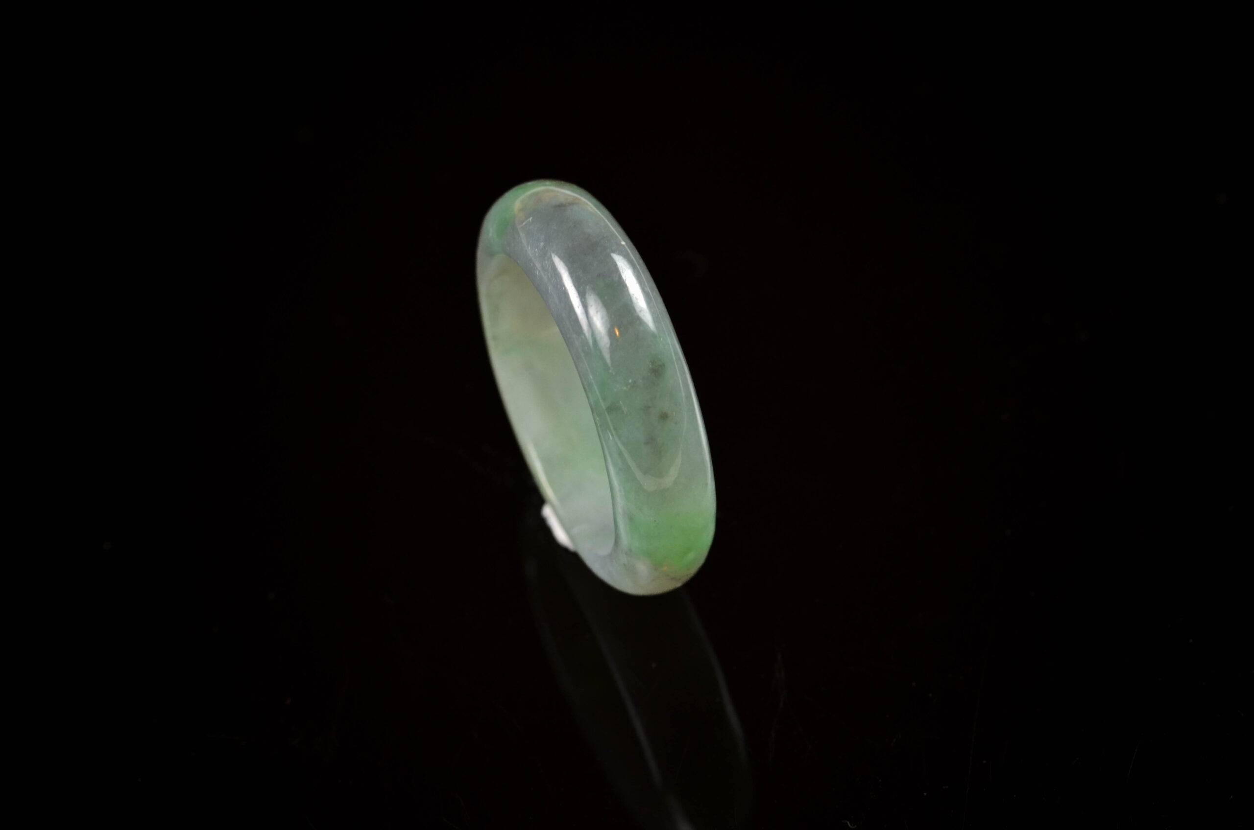 18mm Natural Jadeite Jade Ring – Grade A Jade - Image 4