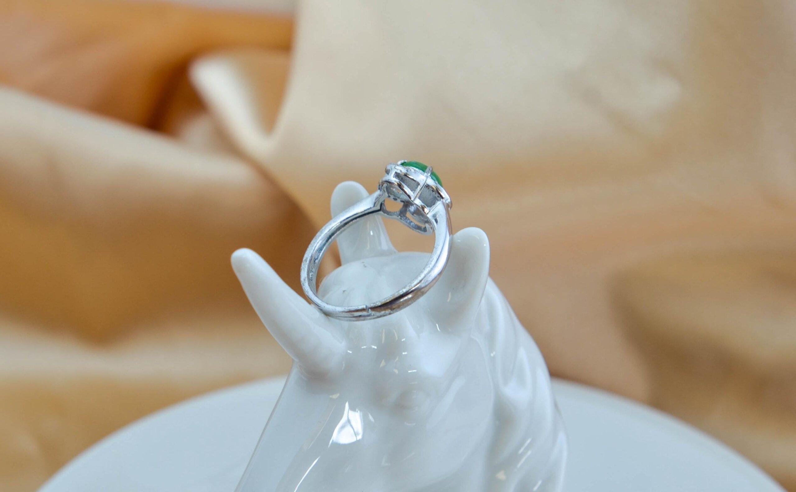 Icy Green Jade Clover Ring Sterling Silver 925 Floral Cocktail Ring - Image 6